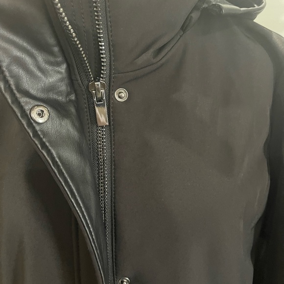 Badgley Mischka Black Paneled Thermotech Jacket - Picture 10 of 16
